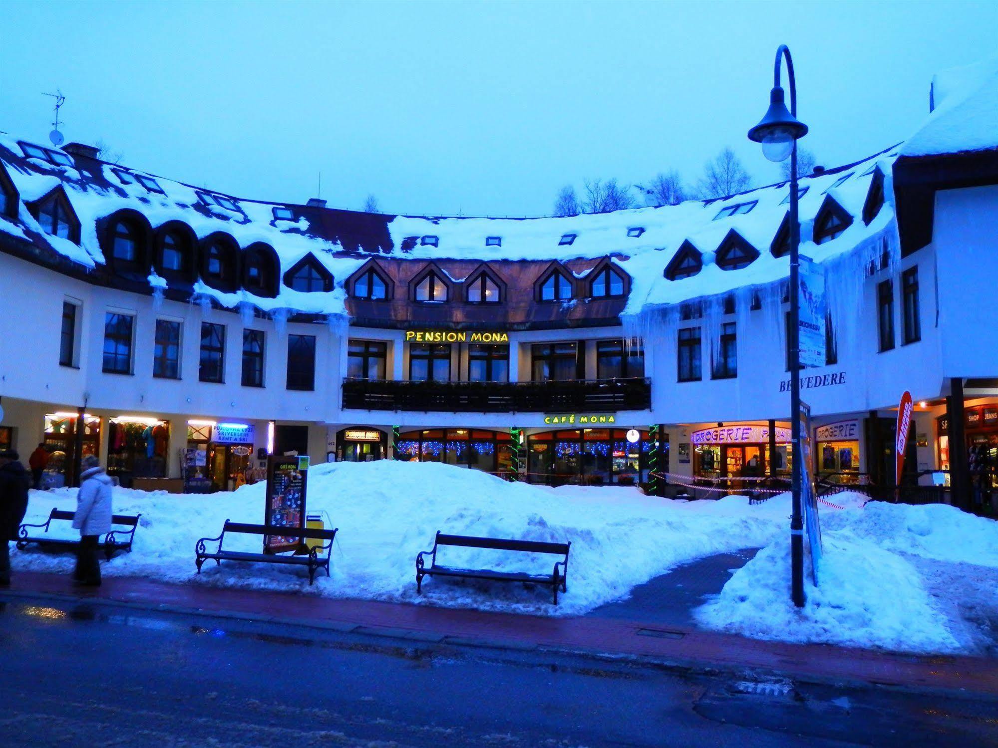 Pension Mona Harrachov Buitenkant foto