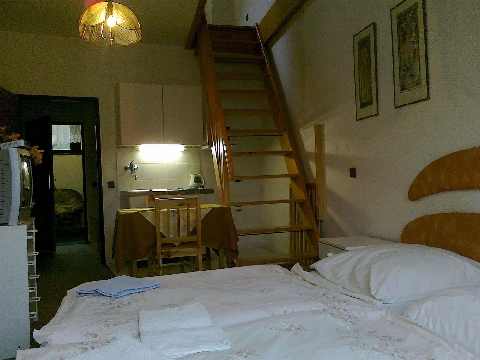 Pension Mona Harrachov Buitenkant foto