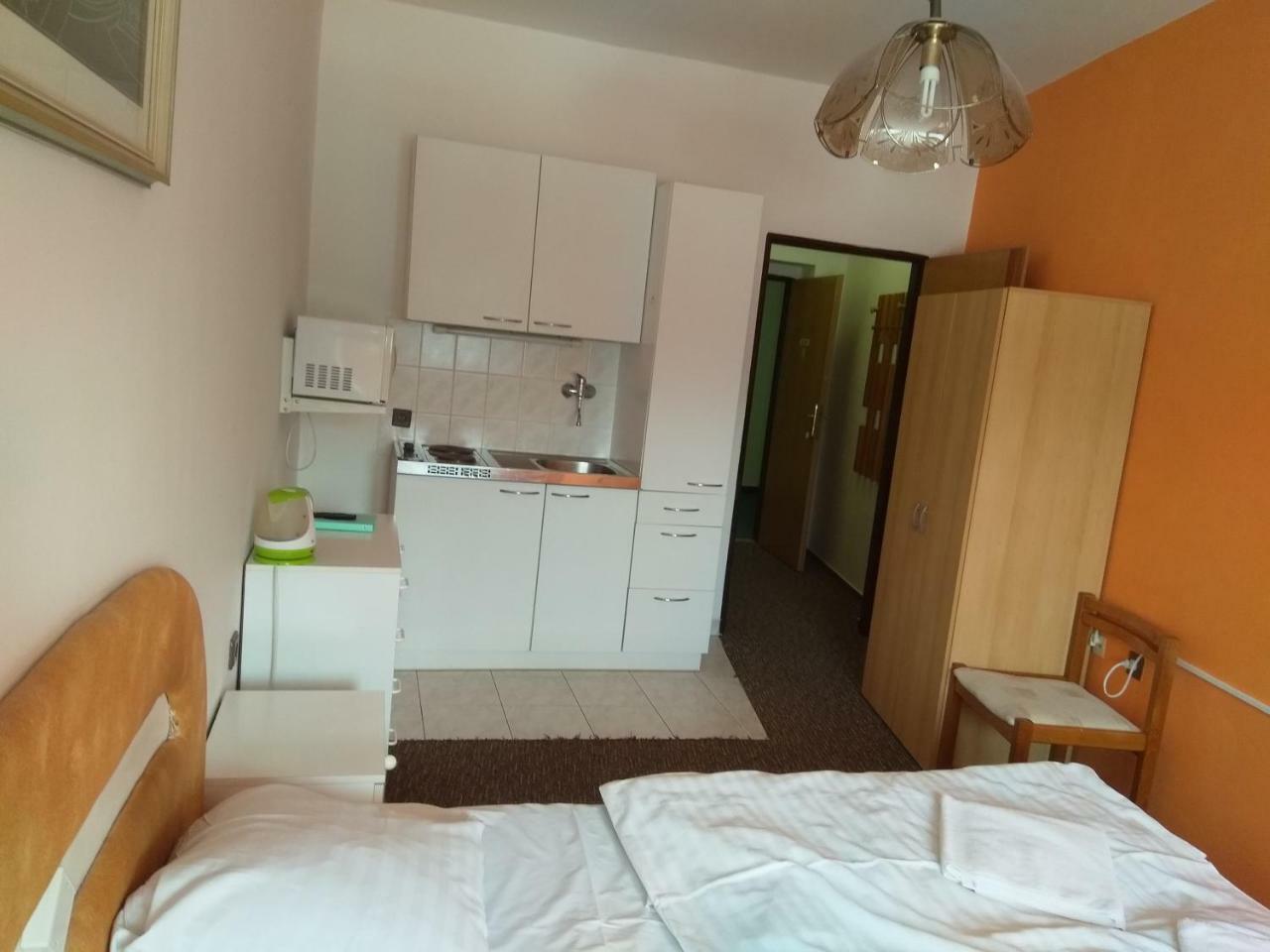 Pension Mona Harrachov Buitenkant foto